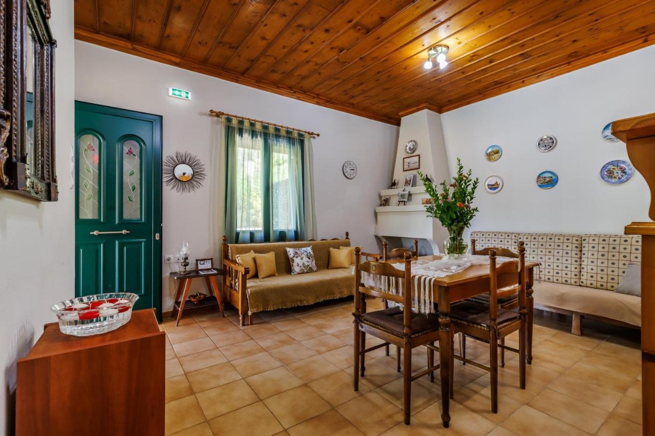 Skopelos Country House Diamantis & Chrisi Αγνώντας Εξωτερικό φωτογραφία